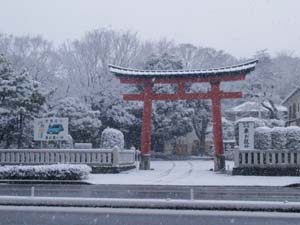 雪景色の神社