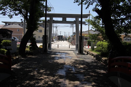 現在の前鳥神社前