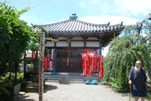 等覚院の薬師堂