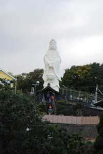 海上安全・大漁祈願の東善院漁藍大観音