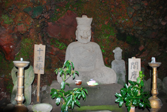 如来寺跡の石窟