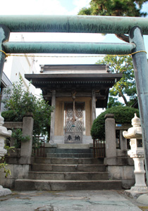 小田原千度小路の竜宮社