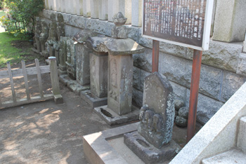 市有形民俗文化財の寛文6年（1666）庚申塔