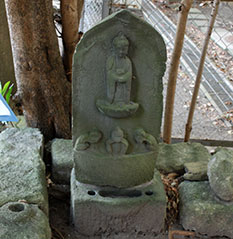 玉蔵院の庚申塔１