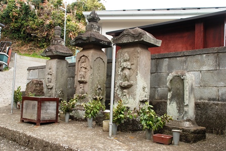 庚申塔