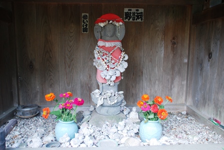 霊川寺のいぼとり地蔵