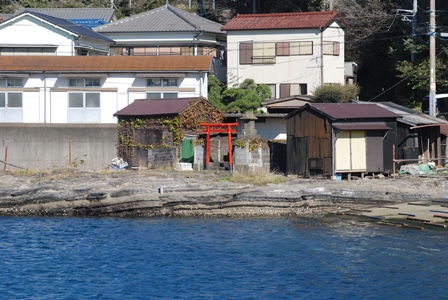 海外漁港の竜宮様