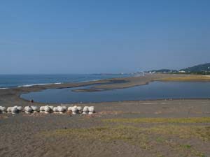 ８月14日の虹ヶ浜全景