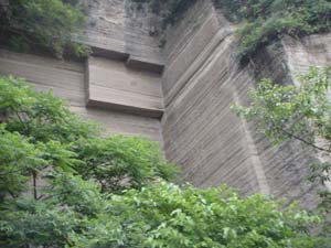 佐島石の石切場