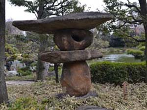 讃岐御影の山灯籠