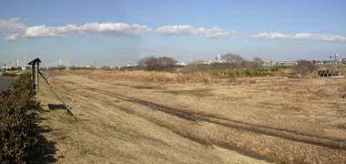 冬の水辺の楽校　全景