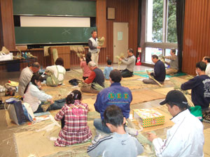 体験学習「お飾りを作ろう」