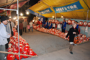 平塚八幡宮の歳の市