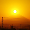 ダイヤモンド富士2020.03.25平塚市北豊田1（撮影　剱持瑞穂）
