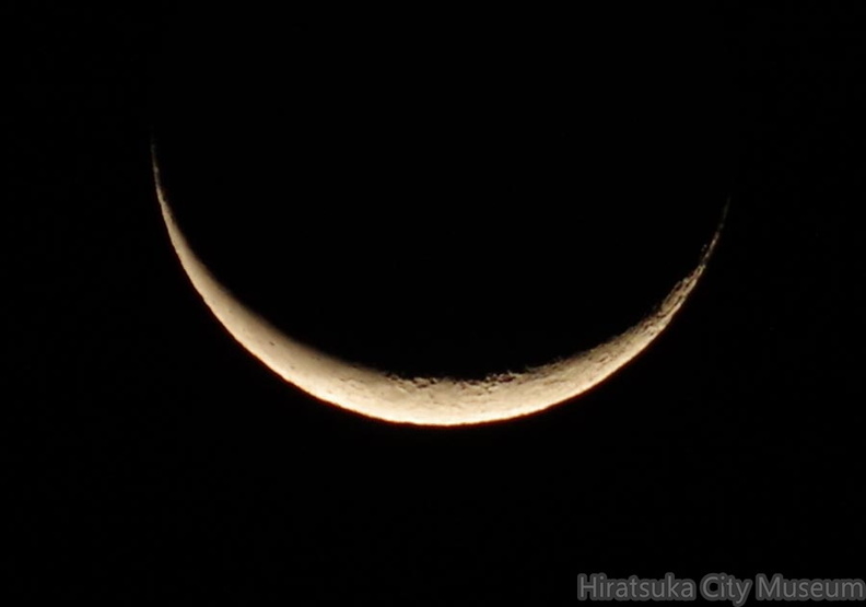 27.3日の月20201113平塚(撮影　剱持瑞穂）.jpg