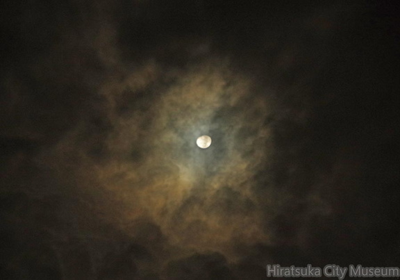 月の彩雲2 20201126平塚(撮影　剱持瑞穂）