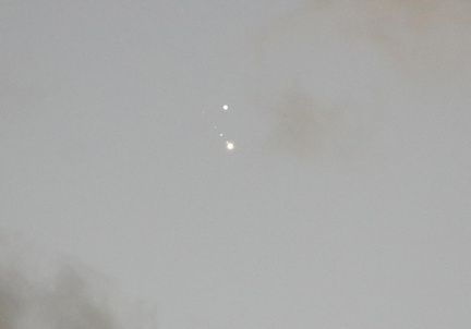 薄雲を通して土星・木星と衛星20201220市内長持（撮影　剱持瑞穂）