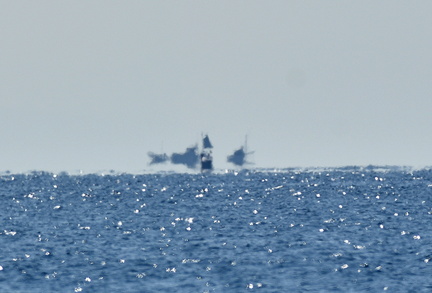 浮舟（蜃気楼）2021.02.01大磯（撮影　岡根武彦）