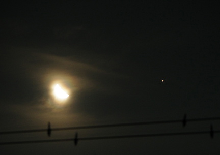 月と火星2022.08.20 0時7分 長持（撮影　剱持瑞穂）