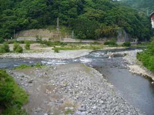 谷峨の河原の３種類の石