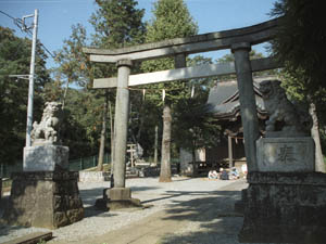 富士溶岩の鳥居