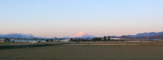 日の出時の富士山
